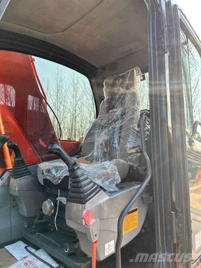 Doosan DX140 Paletli ekskavatörler