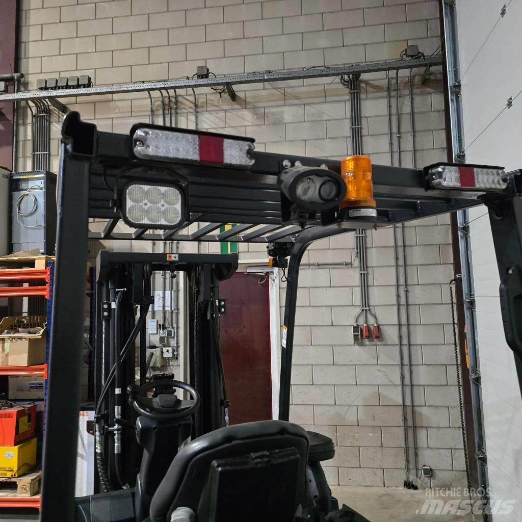 Doosan B 35 X-7 Elektrikli forkliftler