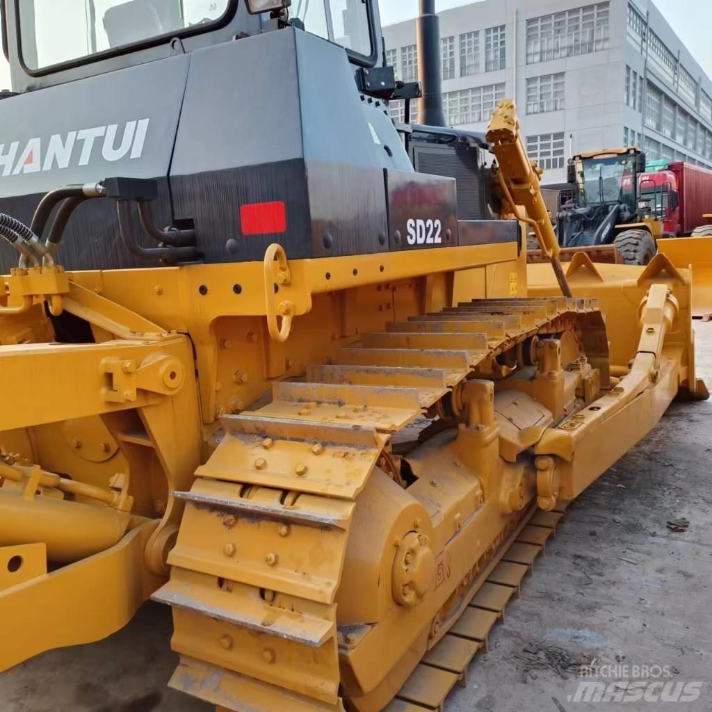Shantui SD 22 Paletli dozerler