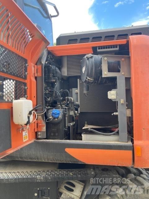 Hitachi ZX 145 W-6 Lastik tekerli ekskavatörler