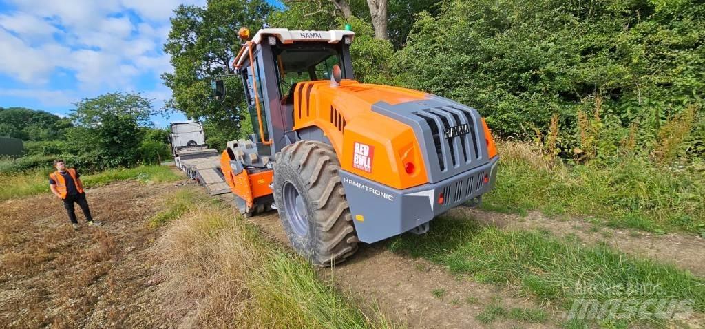 Hamm HC 130i Tek tamburlu silindirler