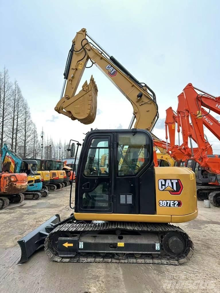 CAT 307E Paletli ekskavatörler