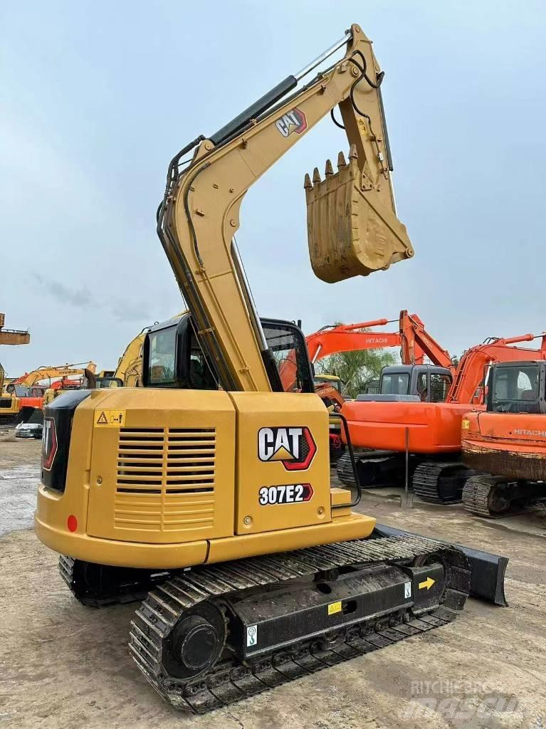 CAT 307E Paletli ekskavatörler