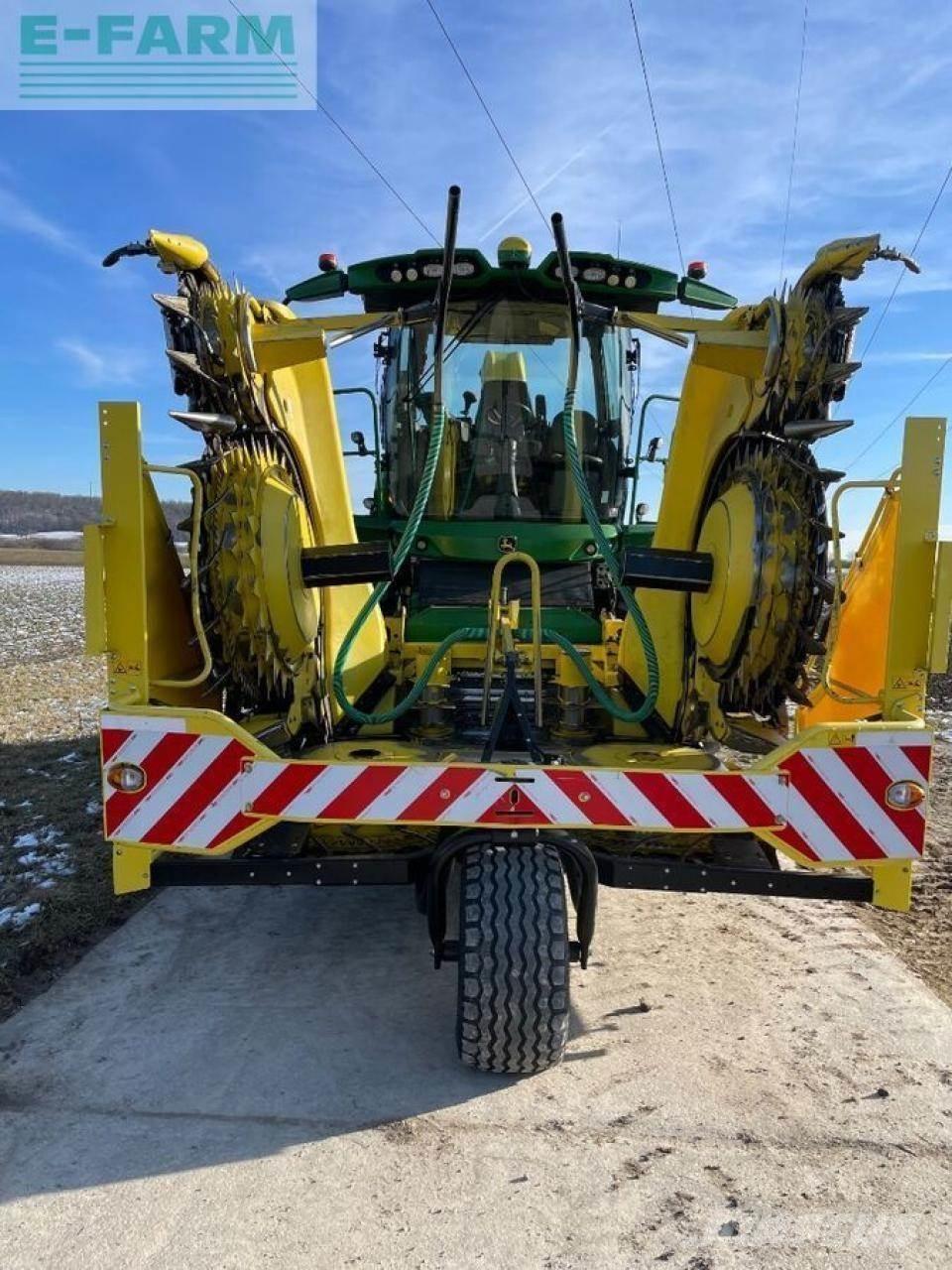 John Deere 8500 Kendi yürür silaj makinalari