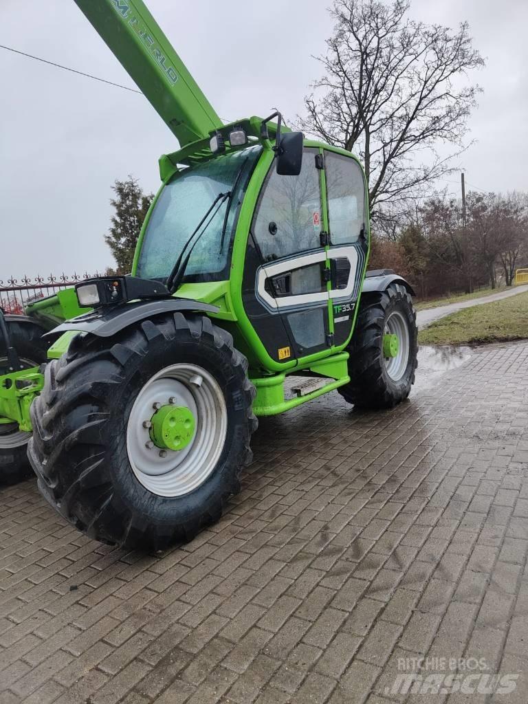 Merlo TF 35.7 Tarimsal teleskopik yükleyiciler
