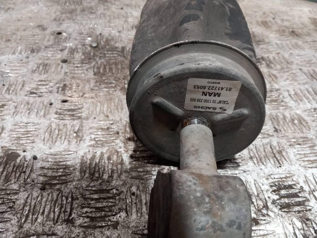 MAN TGX   81417226053 Kabinler