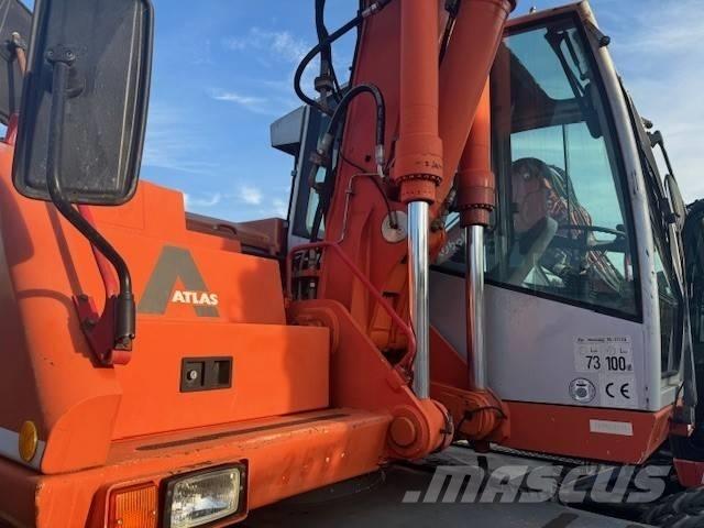 Atlas 1304 Lastik tekerli ekskavatörler