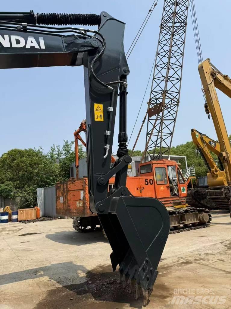 Hyundai R220LC-9S Midi ekskavatörler 7 - 12 t