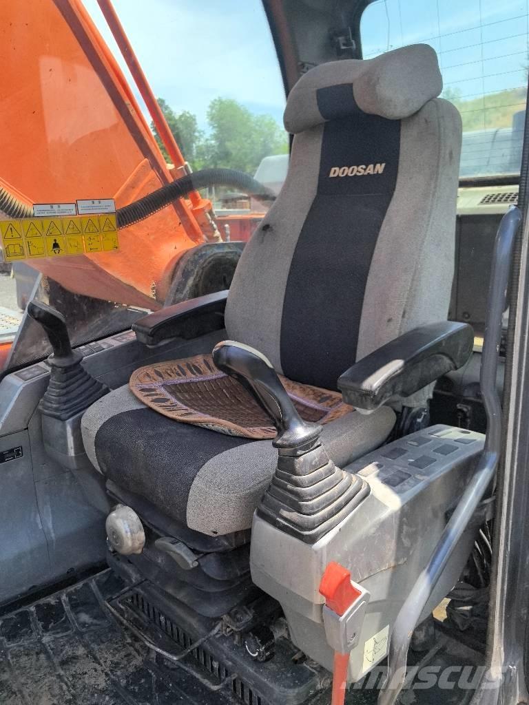 Doosan DX 340 LC-9C Paletli ekskavatörler