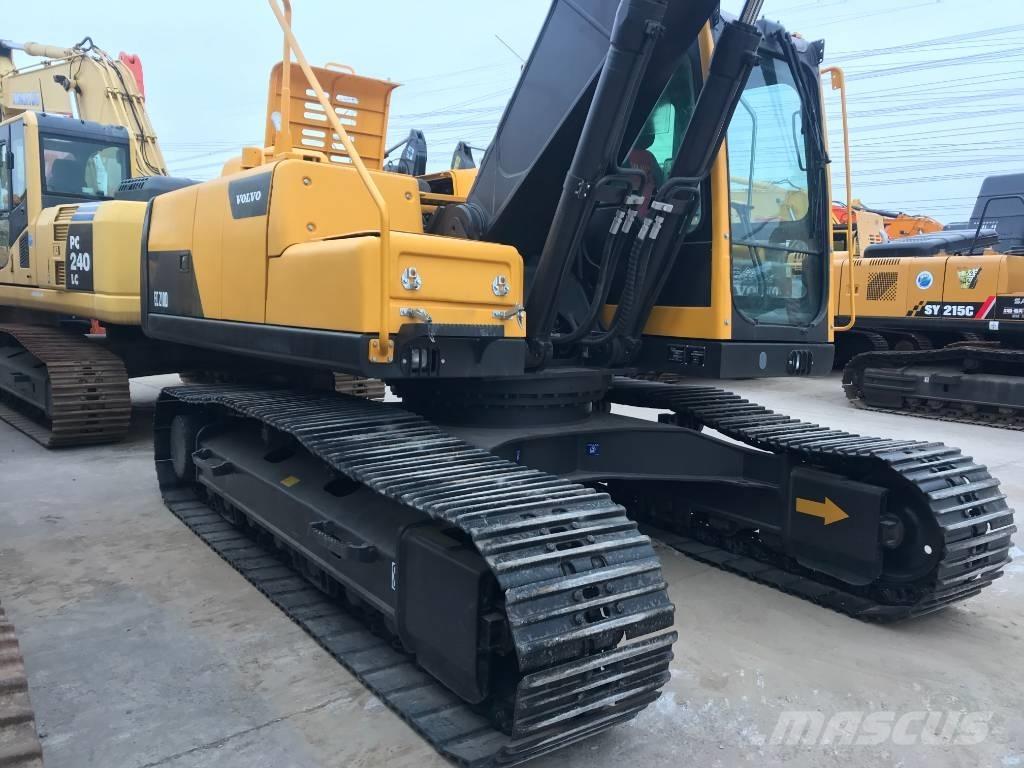 Volvo EC 210 C LD Paletli ekskavatörler