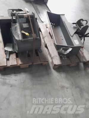 Wacker Neuson ET24 Kırıcı kepçeler