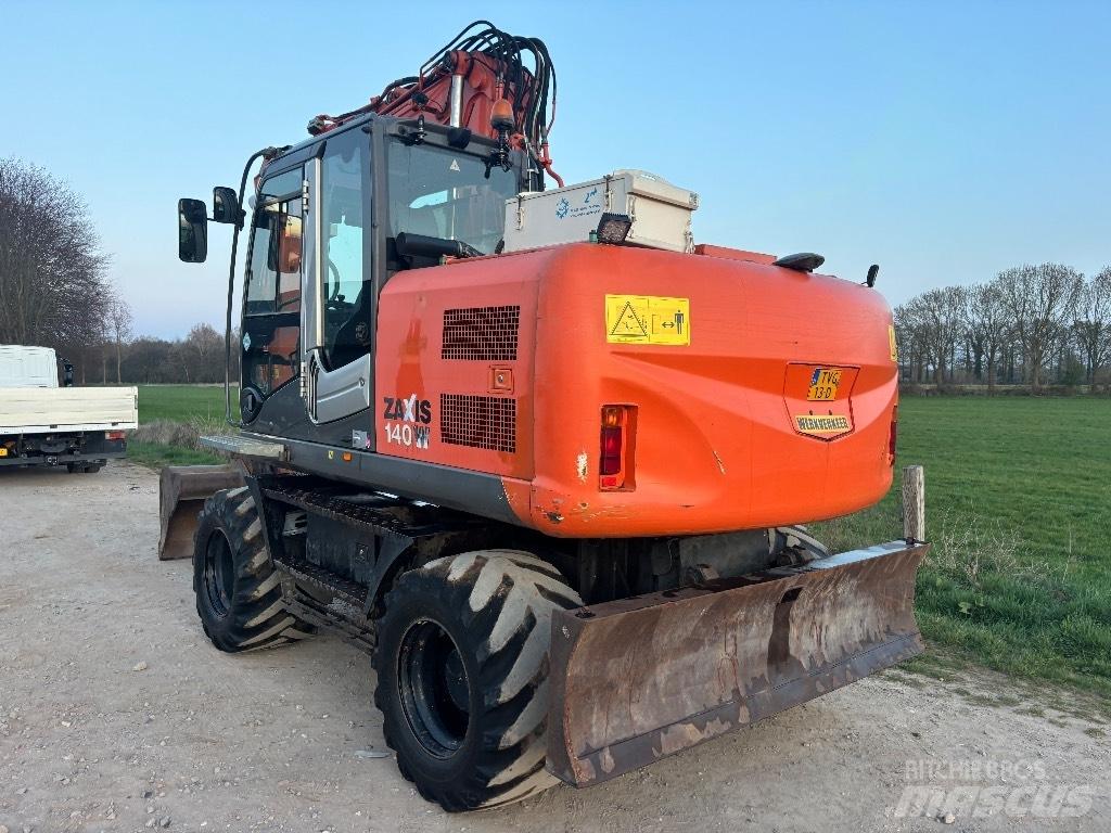 Hitachi ZX 140 W T-3 Lastik tekerli ekskavatörler