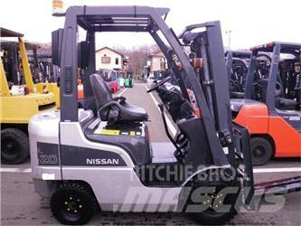 Nissan NP1F1M20J LPG'li forkliftler