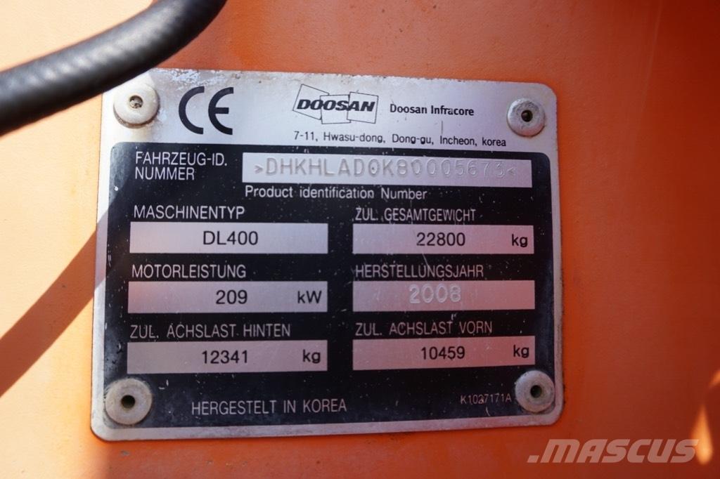 Doosan DL 400 Tekerlekli yükleyiciler