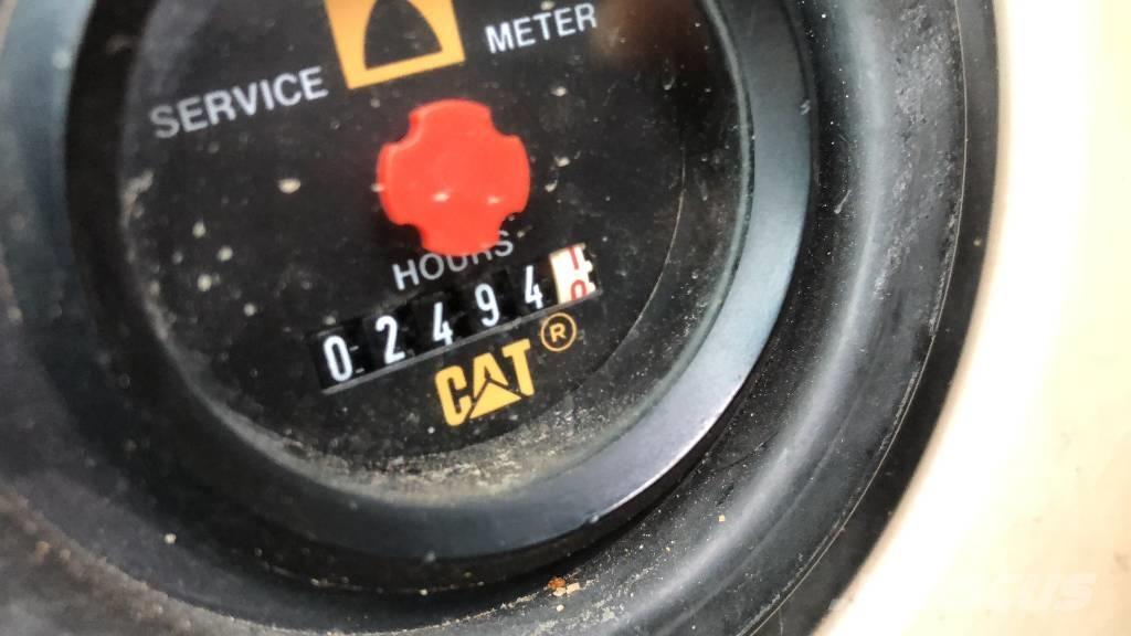 CAT 320 C L Paletli ekskavatörler