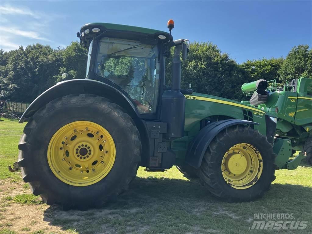 John Deere 8370R Traktörler