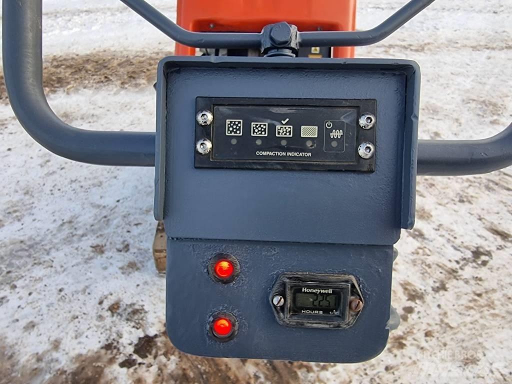 Husqvarna LG504 Kompaktörler