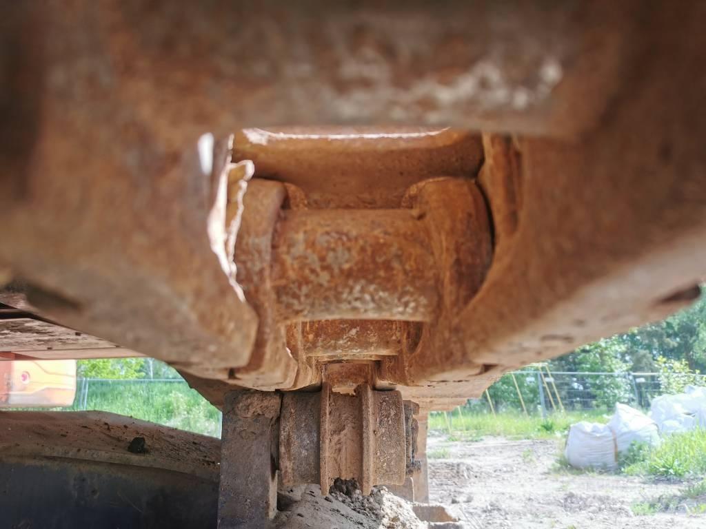Doosan DX 225 LC Paletli ekskavatörler