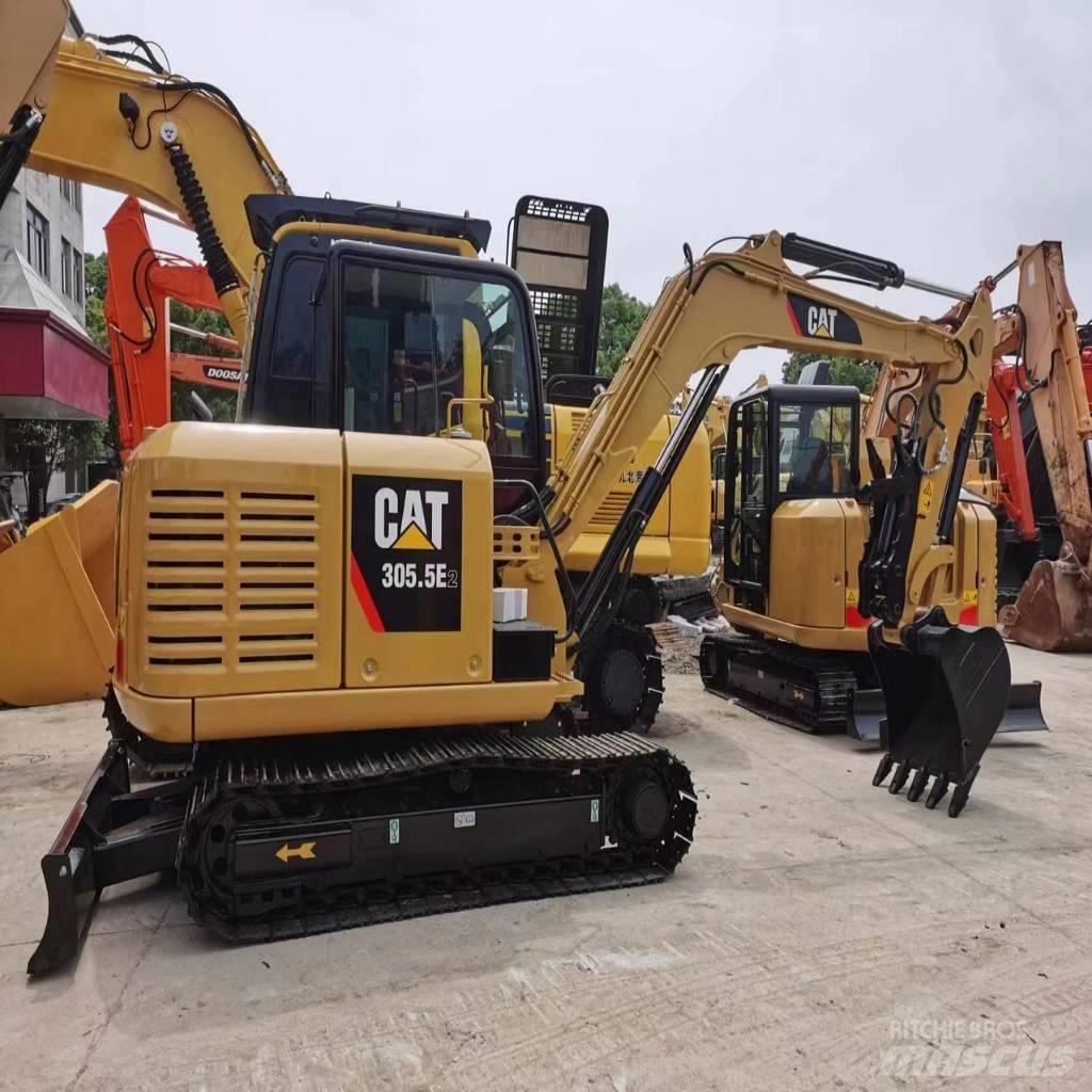 CAT 305.5 E2 Mini ekskavatörler, 7 tona dek