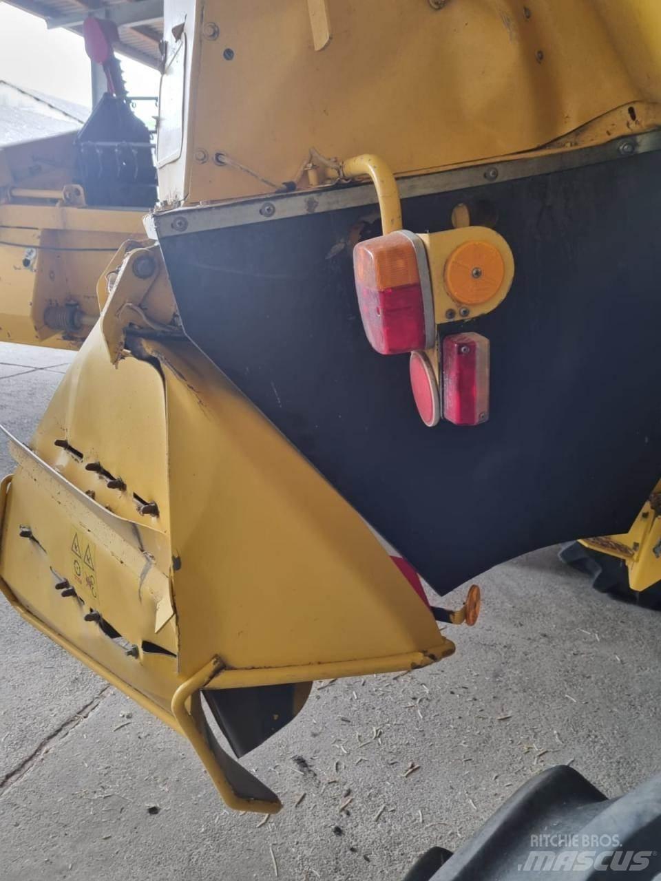 New Holland TF 76 Biçerdöverler