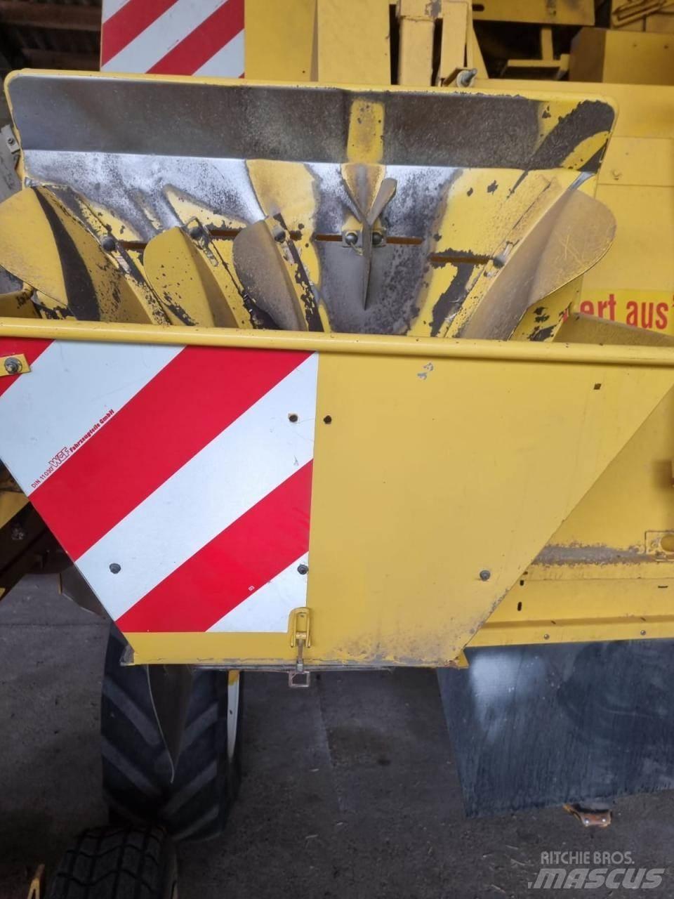 New Holland TF 76 Biçerdöverler