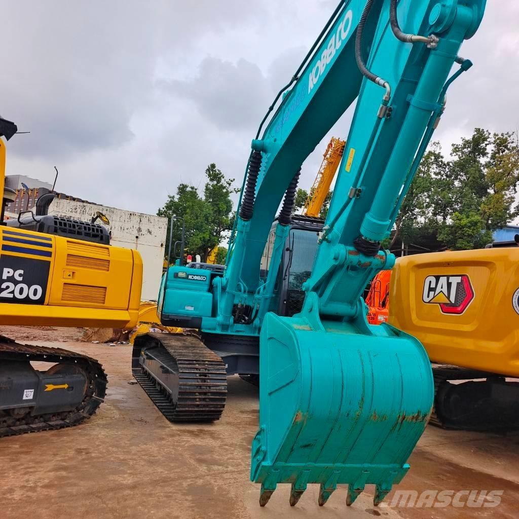 Kobelco SK 200 Paletli ekskavatörler