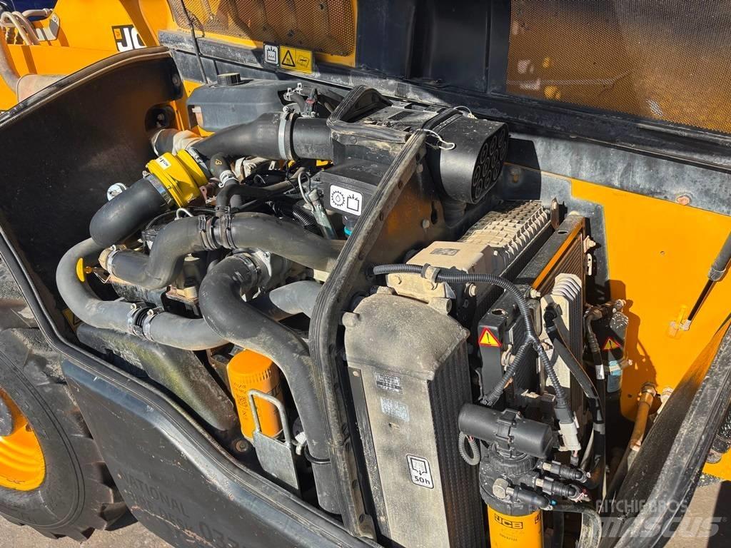 JCB 535-125 Hiviz Teleskopik yükleyiciler