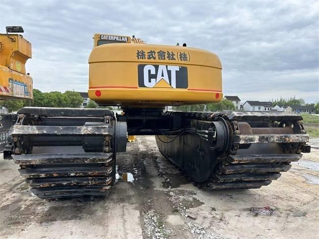 CAT 320 C Amfibi Ekskavatörler