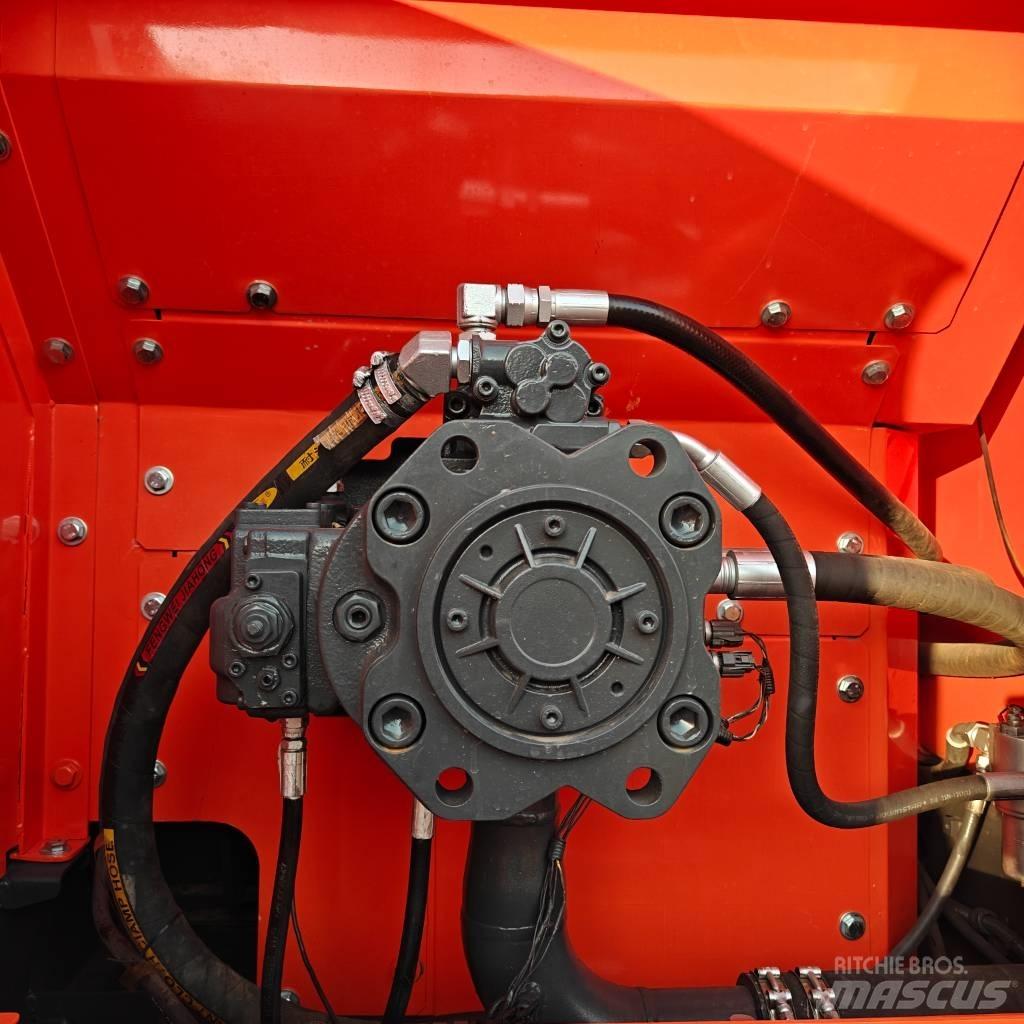 Doosan DX300LC-9C Paletli ekskavatörler