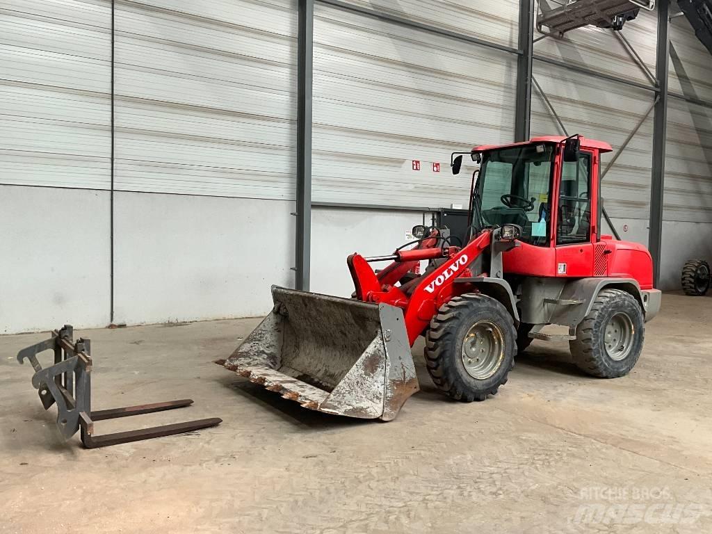 Volvo L 30 G Tekerlekli yükleyiciler