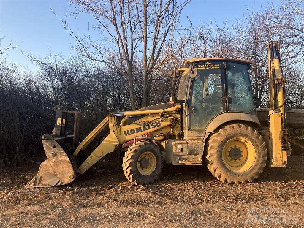 Komatsu WB93R-8 Kazıcı yükleyiciler - beko loder
