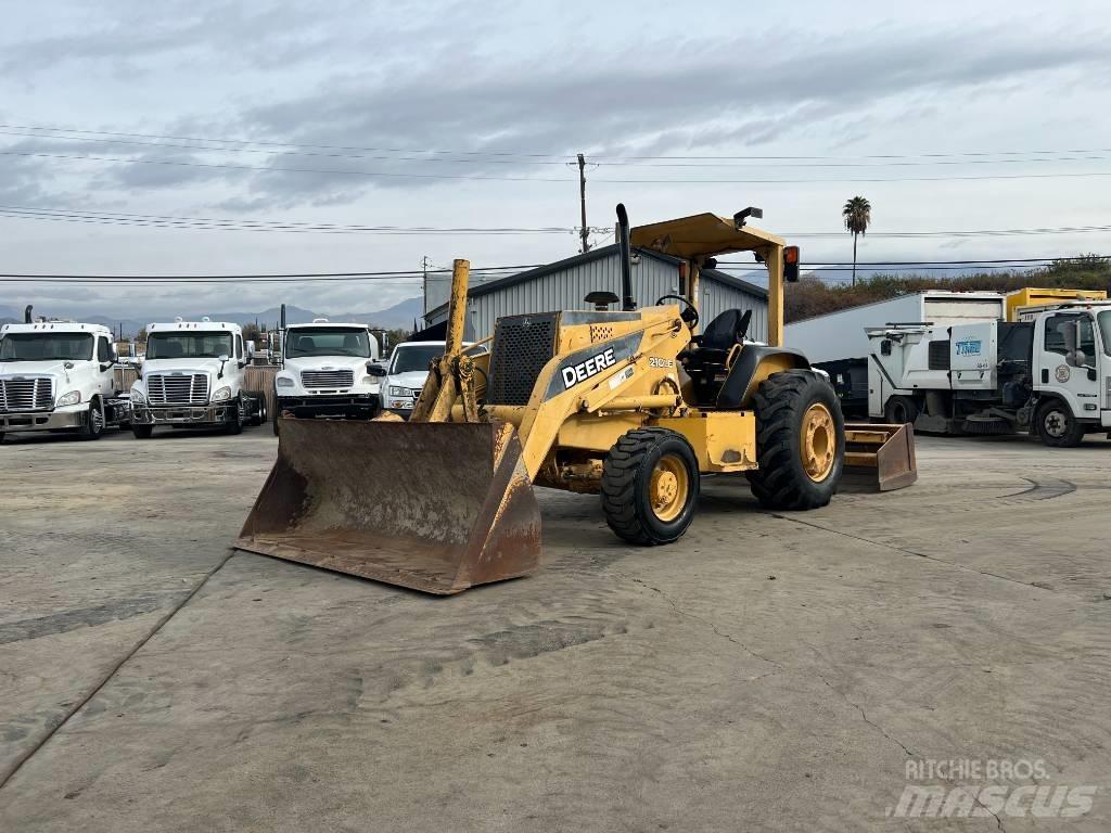 John Deere 210 LE Ön yükleyici ve kazicilar