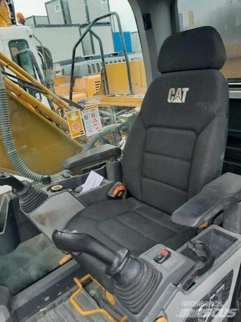 CAT 320 Paletli ekskavatörler