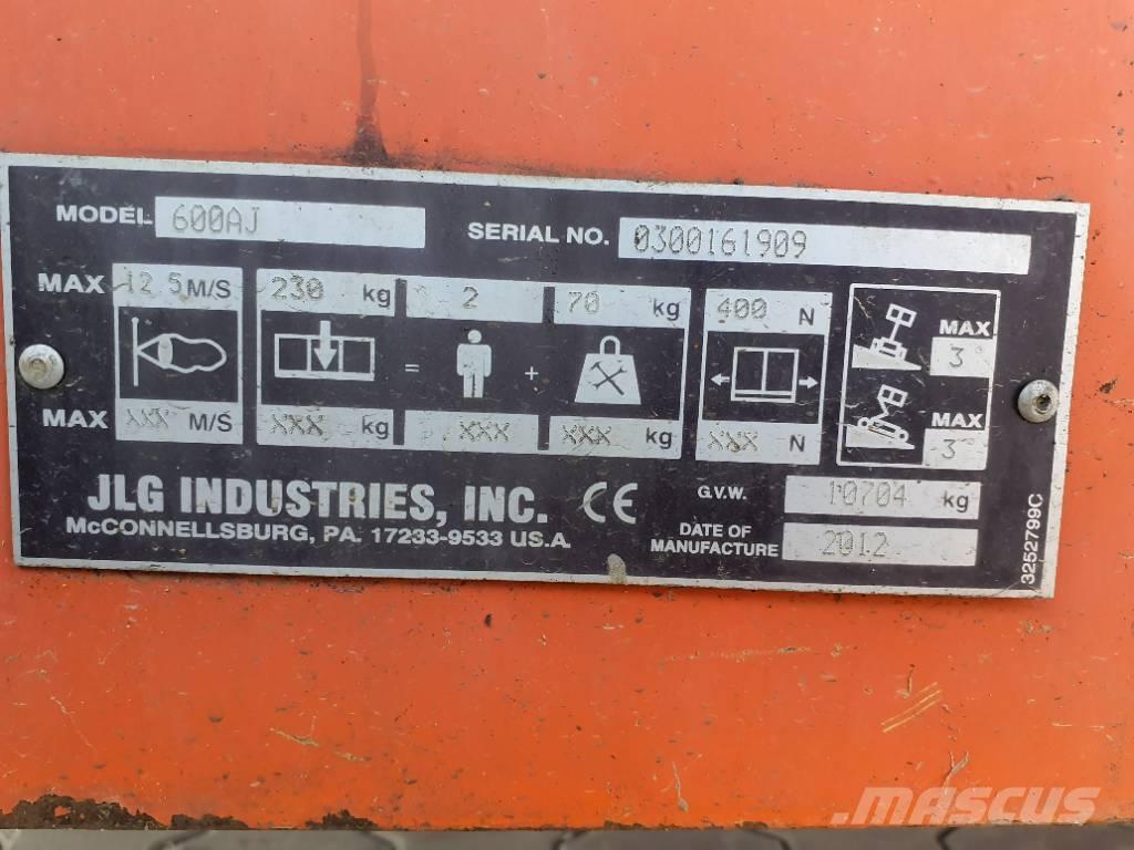 JLG 600AJ Körüklü personel platformları