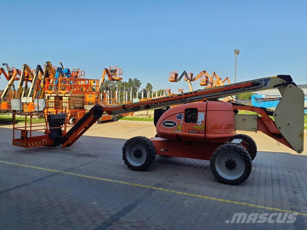 JLG 600AJ Körüklü personel platformları