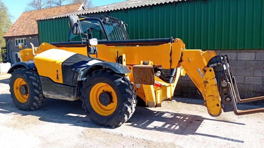 JCB 540-140 Teleskopik yükleyiciler