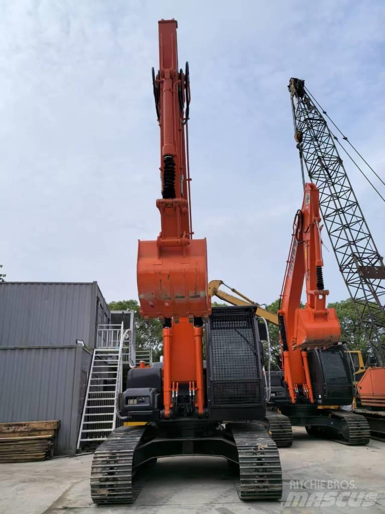 Hitachi ZX 200-3 G Paletli ekskavatörler