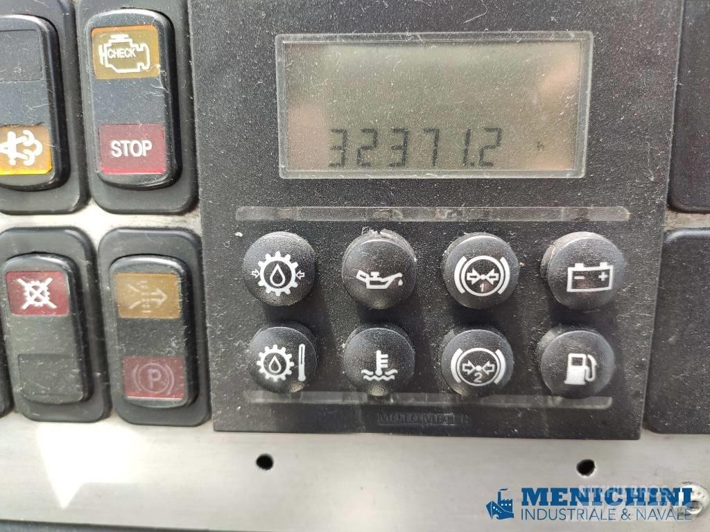 Terberg YT 222 Terminal çekiciler