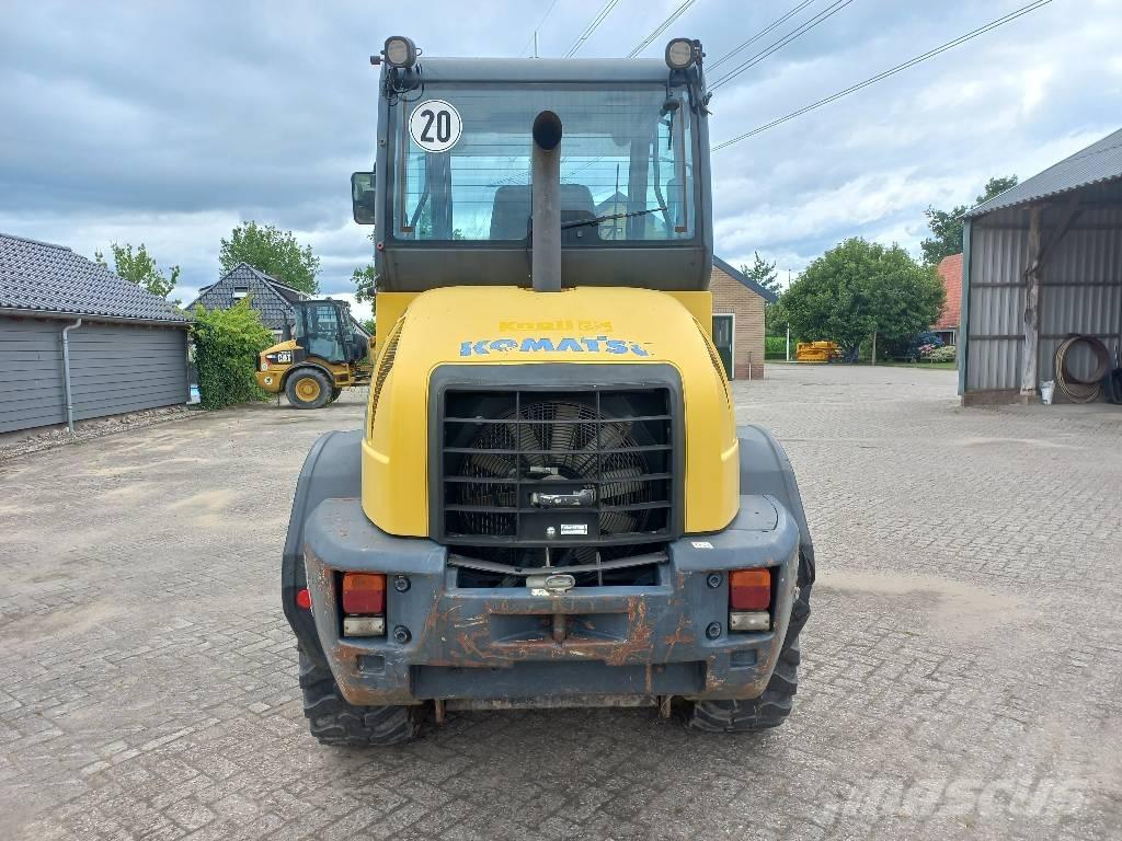 Komatsu WA 80-6 Tekerlekli yükleyiciler
