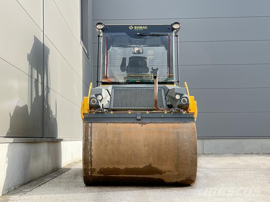 Bomag BW 151 AD-5 Çift tamburlu silindirler