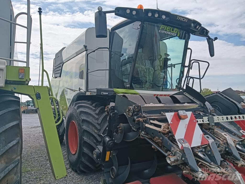 CLAAS TRION 750 Biçerdöverler