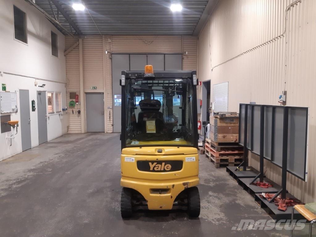 Yale ERP25VL Elektrikli forkliftler