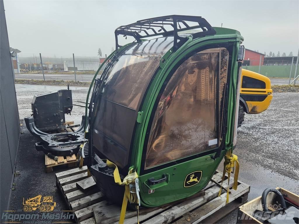 John Deere 1270G Kabin