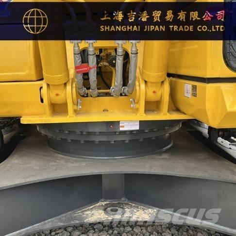 Komatsu PC 220 Paletli ekskavatörler