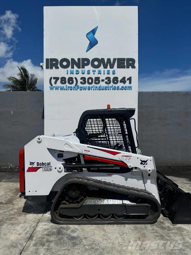 Bobcat T 550 Skid steer loderler