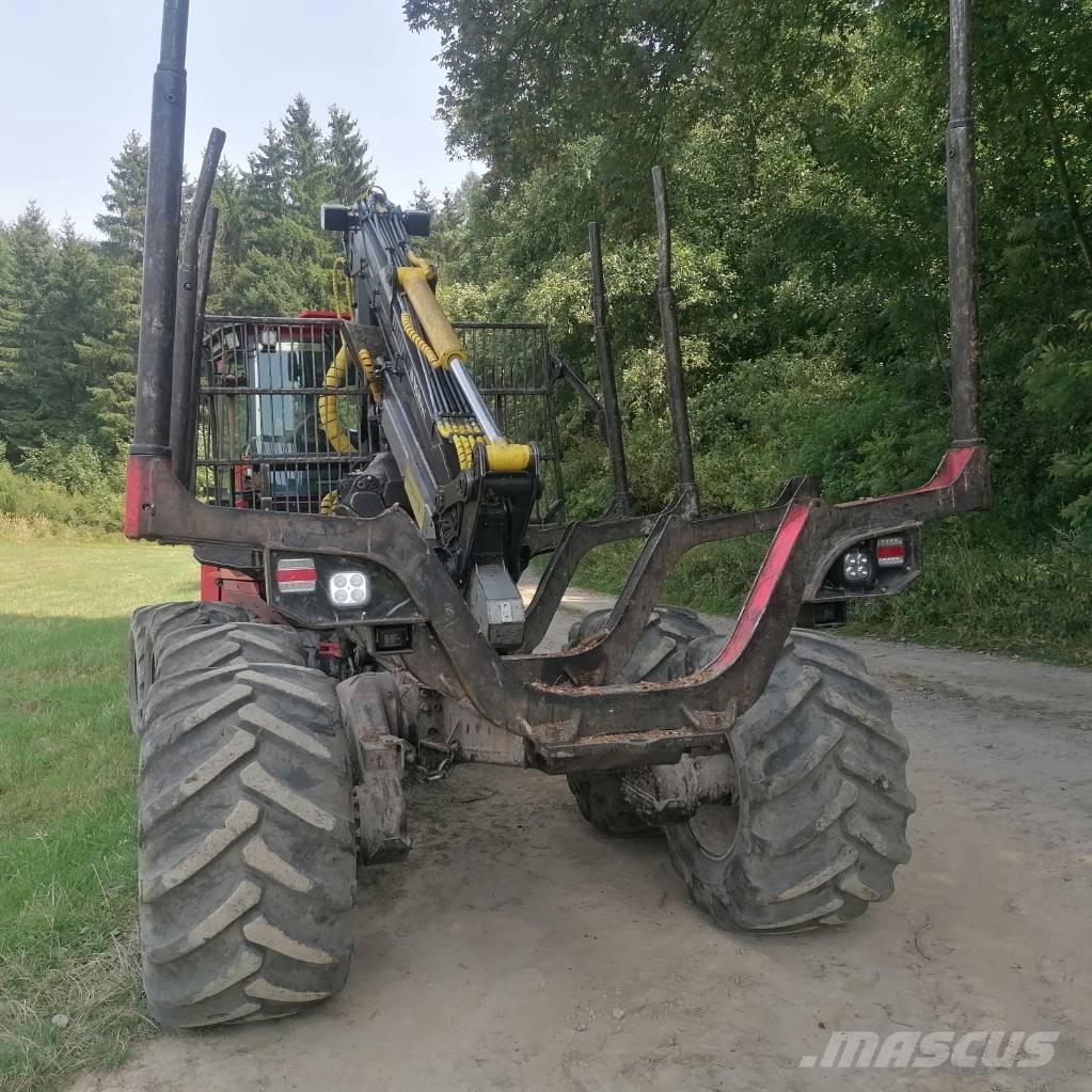 Valmet 830.1 Tomruk yükleyici traktörler