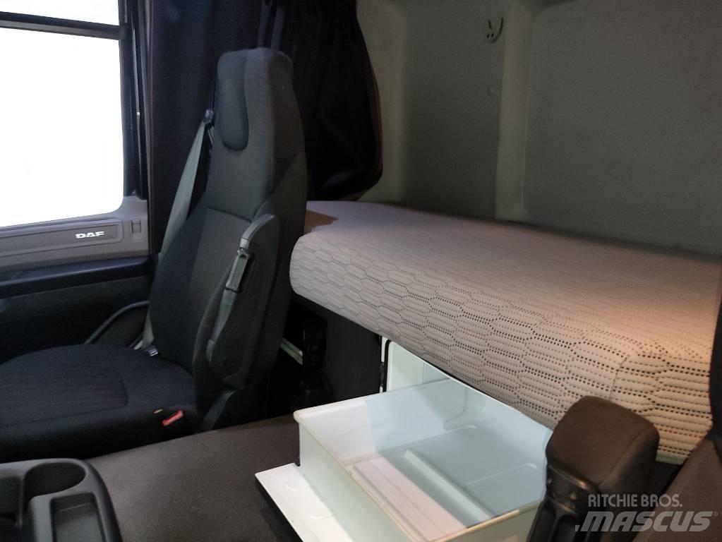 DAF CF 370 FA Kayar tenteli kamyonlar