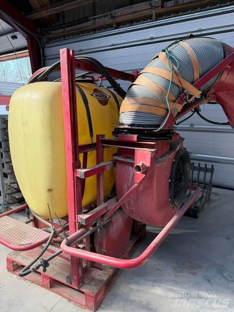 Hardi 600 SVCO Monte edilebilir pülverizatörler