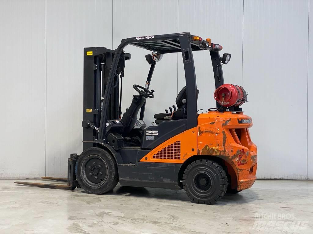 Doosan G25N-7 LPG'li forkliftler