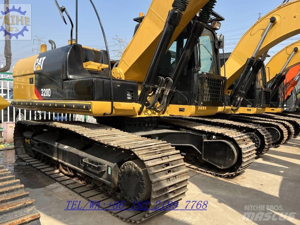 CAT 320D Paletli ekskavatörler